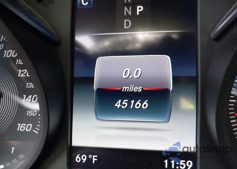 2019 Mercedes-Benz Glc 300 z USA, uszkodzony, nr VIN WDC0G4JB9KV176208